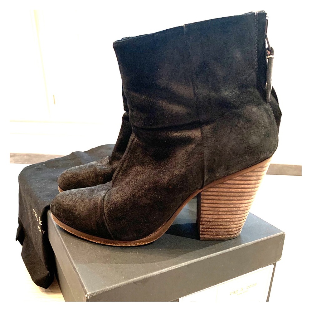 Classic Newbury Ankle Boots
